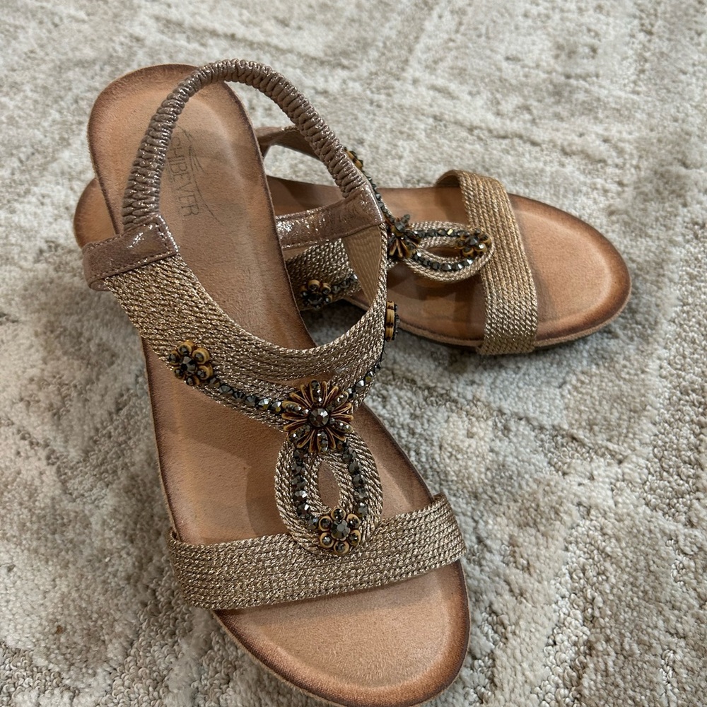 Chic Tan Beaded Sandals